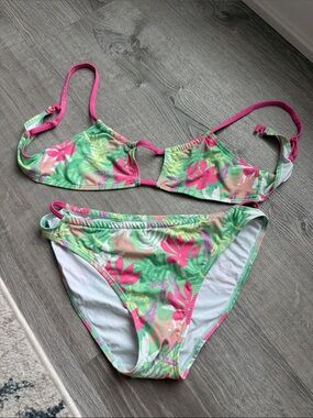 Zara Girls Swim